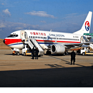 三女河航空货运航空快运业稳步发展的原因是什么？
